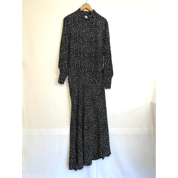 Zara Dresses & Skirts - ZARA Women Black White Spots Polka Dot Long Sleeves Maxi Dress Size M-L